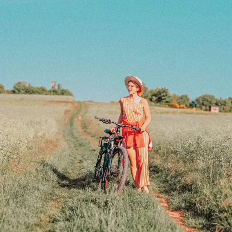 Summer mood 😊 Did you know I mostly make my own photos by myself? Now I became...