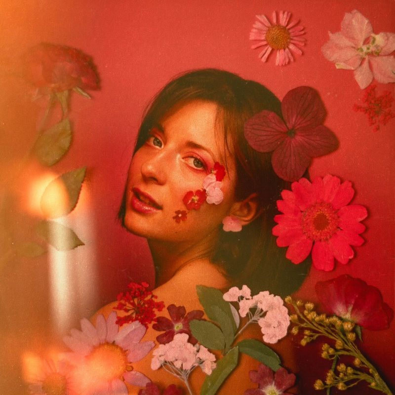 Flowers of my heart ❤️ Dou you like Analogue or Digital better? Was the headache...