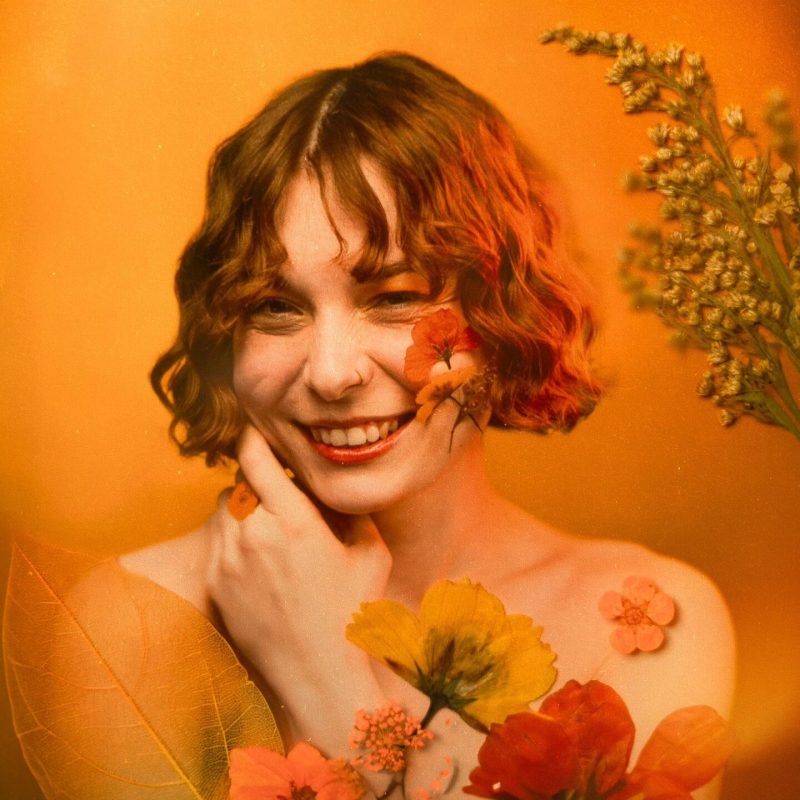 Flowers of my heart ❤️ Dou you like Analogue or Digital better? Was the headache...